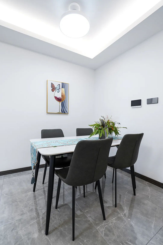 78㎡三居，極簡(jiǎn)主義風(fēng)格+實(shí)用搭配，感受生活的輕便與舒適